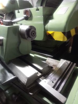 수직 밀링 머신 0.2um의 표면 거칠성 및 처리 용량-Z860